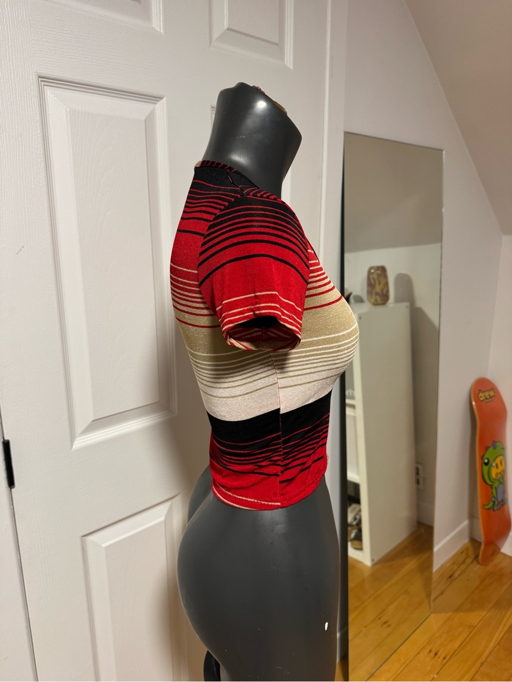 top - Picture 4 of 5
